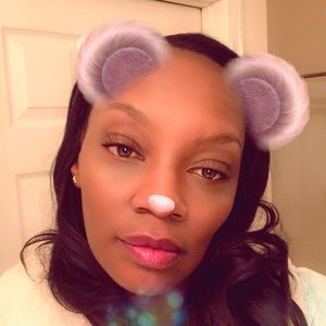 Meet your Posher, Keisha